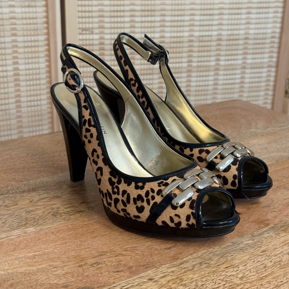 y2k Anne Klein Black and Brown Heels with Leopard Print